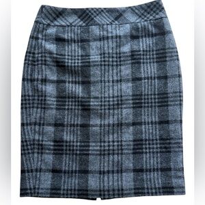 Ann Taylor Loft Plaid Gray Wool Blend Pencil Skirt sz 2 Academia Preppy